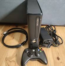 Microsoft Xbox 360 S Konsole -