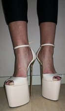 Extrem High Heels Gr. 40