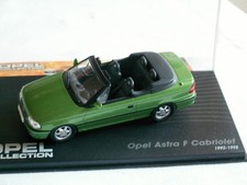 Opel Colection  Serie " Opel Astra Cabriolet , 1992-1998  "  Modell 1:43