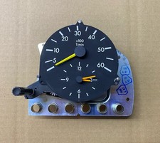 Mercedes W124 Drehzahlmesser