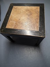 Alter kleiner schwarzer