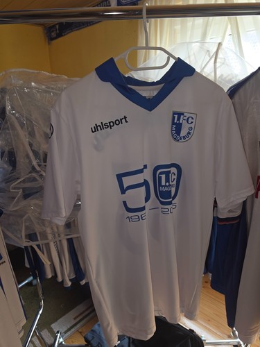 Magdeburg trikot vom - 1.fc,
