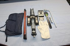 Mercedes-Benz A-Klasse W 169, B-Klasse W 245 Bordwerkzeugsatz mit Wagenheber