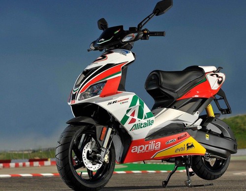 Aprilia factory r - aprilia,