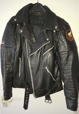 MotorradLederjacke und -Hose