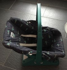 Autokindersitz  Kindertrage