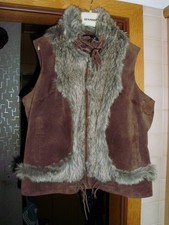 +++(U)*** Echt Leder Weste mit Kunstfell. Gr. 2 Getragen.