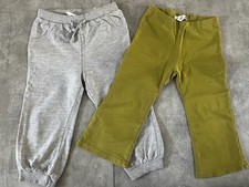 Paket 2 x Joggingshose Gr. 92 KInder gün grau Schlaghose