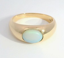Ring mit einem Opal ca. 8mm x 6mm aus 375er Gelbgold 14 K Ringgröße 54
