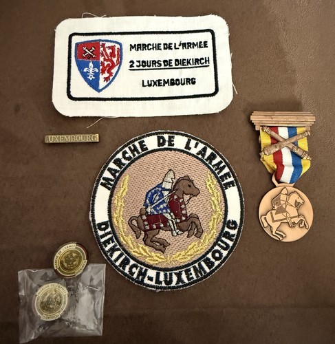 Militaria set luxemburg marche - militaria,