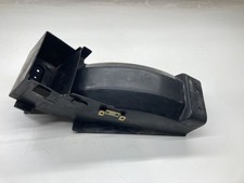 Verkleidung, Batteriefach