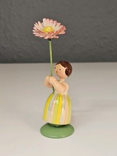 Weha Volkskunst Erzgebirge Blumenkind Mädchen Blumenmädchen Handarbeit