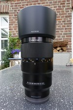 Sony FE 90mm f/2.8 Macro G OSS