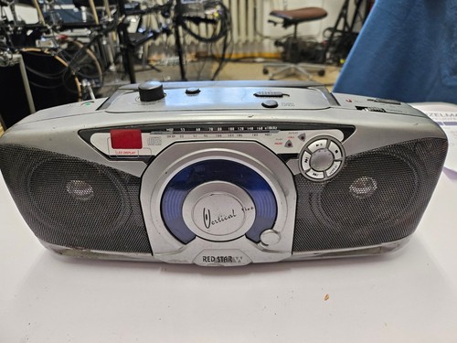 Red star cd8478 - red, radio
