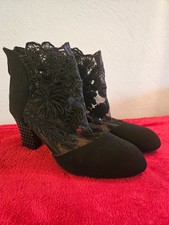 Stiefeletten schwarz mit