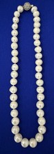 echte Perlenkette mit einer