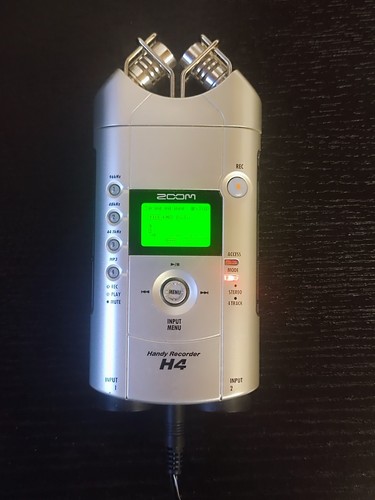 Zoom handy recorder - h4,