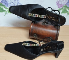 Gr.41 LAURA schwarze Slingback-Pumps mit Schmucksteinen