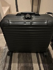 Discontinued Rimowa Stealth 4