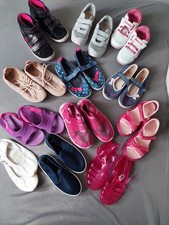 Schuhe/Sportschuhe/Hausschuhe/