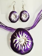 Marken-Schmuck: 1 Collier