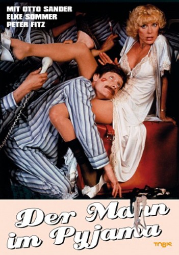Der mann pyjama - der, im