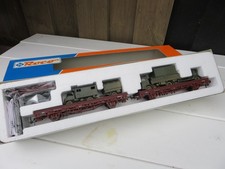 Roco 44043  Güterwagen mit Militärfahrzeugen mit OVP