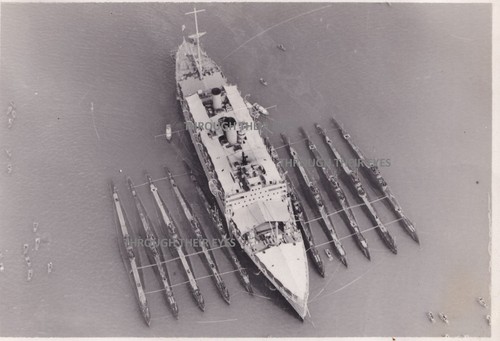 Original fotos tender hms - original, u-tender