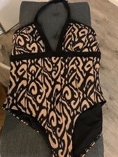 BODEN Badeanzug beige -