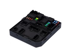 Original Renault Bordnetzsteuergerät 284B66727R BCM Modul 12 Monaten Garantie