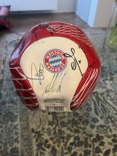 FC BAYERN Ball Mit Unterschriften