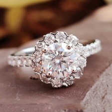 2,80 Kt Rund Halo Diamant