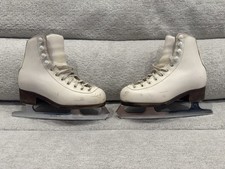 Professionelle Schlittschuhe