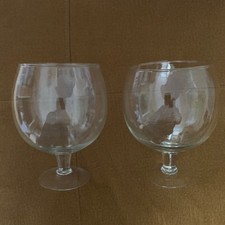 2 Dekogläser Weingläser Blumentöpfe Glas riesig 20cm