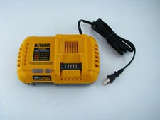 NEW Genuine DeWALT DCB118