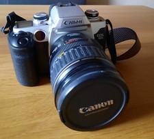 Canon EOS 50 E mit Objektiv 28-135mm und Zubehör, OVP