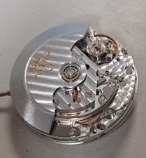 Omega BICOMPAX ETA Valjoux 7753 Datum schwarz 6 swiss made dekoriert Chronometer