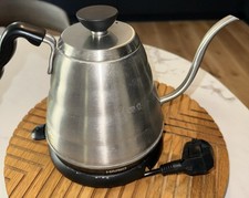 Hario Buono Wasserkocher 0.8L