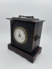 Vintage-Tischuhr – 20 x 17