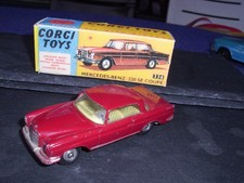 Corgi Toys 230 Mercedes 220 SE Coupe W 111 rot orig. 60er J.  in (Repro) OVP