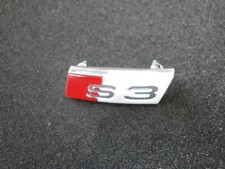 Original Audi  A3 (S3) 8P:           Emblem für Lenkrad   8L0419685A