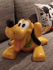 Pluto Disney Hund aus