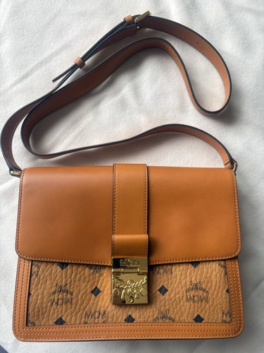 Mcm tracy shoulder medium - tracy,