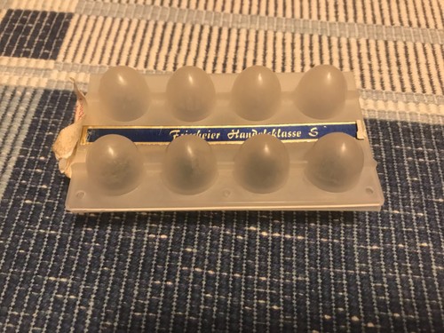 Alte kleine eierverpackung - kleine,