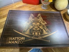 Schneidebrett Nussbaum, Ahorn, Champhor V geschnitzt Hattori Hanzo Endmaserung.