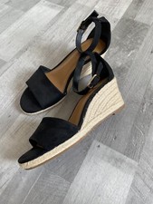 H & M - Keilabsatz- Sandale, Gr 38 - schwarz