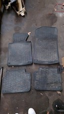 Originale BMW E46 Gummi Fußmatten vorne hinten  links rechts Teppich 9410891