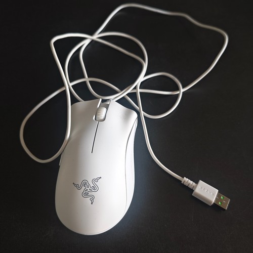 Razer deathadder essential - razer,