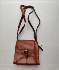 Handtasche - Made in Italy - braun - festes Leder - sehr schön