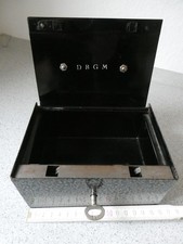 Alte Geldkassette mit